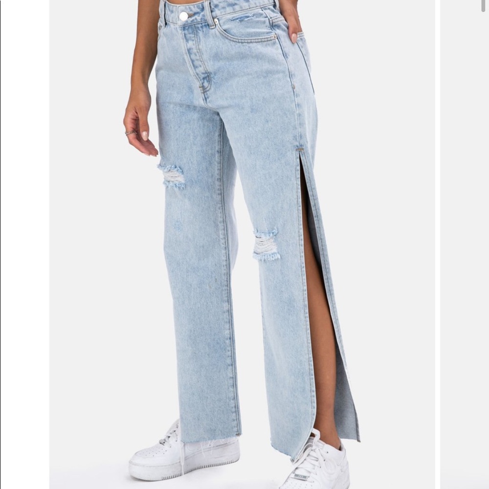 adika split jeans